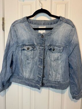 Torrid Light Blue Washed Cropped Denim Jacket
